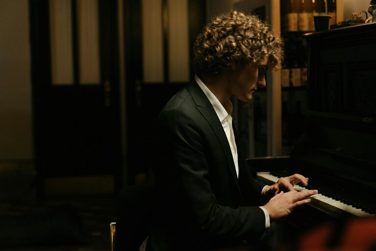 How to Create a Relaxing Playlist for Evenings: A Step-by-Step Guide